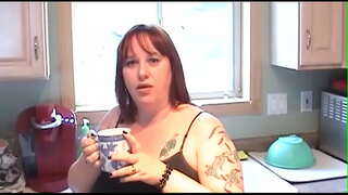 Hakbang Anak na lalaki ay hindi Maaaring Makakuha ng Ito Up Kaya Ina Fucks Kanya Trailer