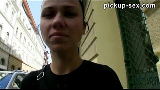 Seksi amaterski crnka чешка Denise Sky трахнулась za gotovinu